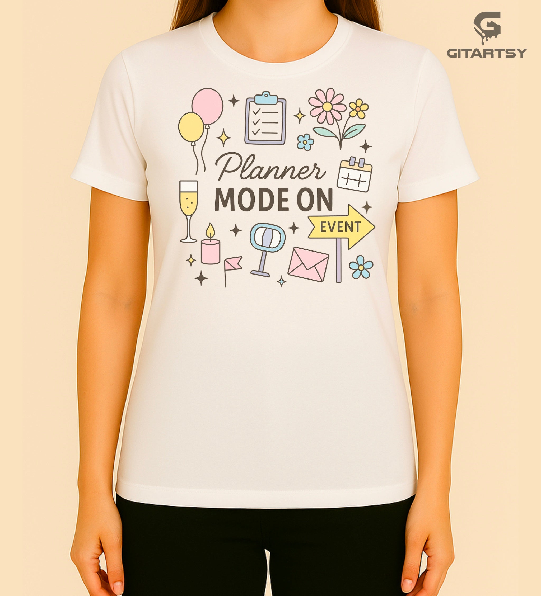 Cotton T-shirt with pastel icons and the quote "Planner Mode On", featuring balloons, flowers, a calendar, champagne glass, microphone, and party elements – ideal for event planners and party professionals.