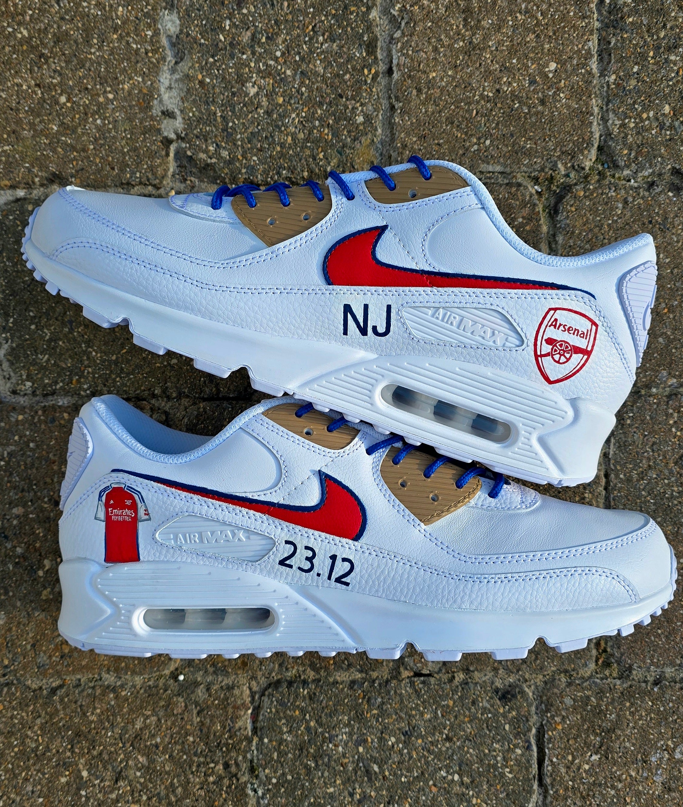 Custom hand-painted Nike Air Max sneakers featuring premium leather construction with intricate football club-themed artwork. Includes vibrant team colors, detailed logos, and personalizable options like initials, numbers, or dates. Waterproof and scratch-resistant for long-lasting wear. Ideal for sports fans, sneaker collectors, and as unique custom gifts. Designed with professional craftsmanship, blending fashion, comfort, and team pride.

