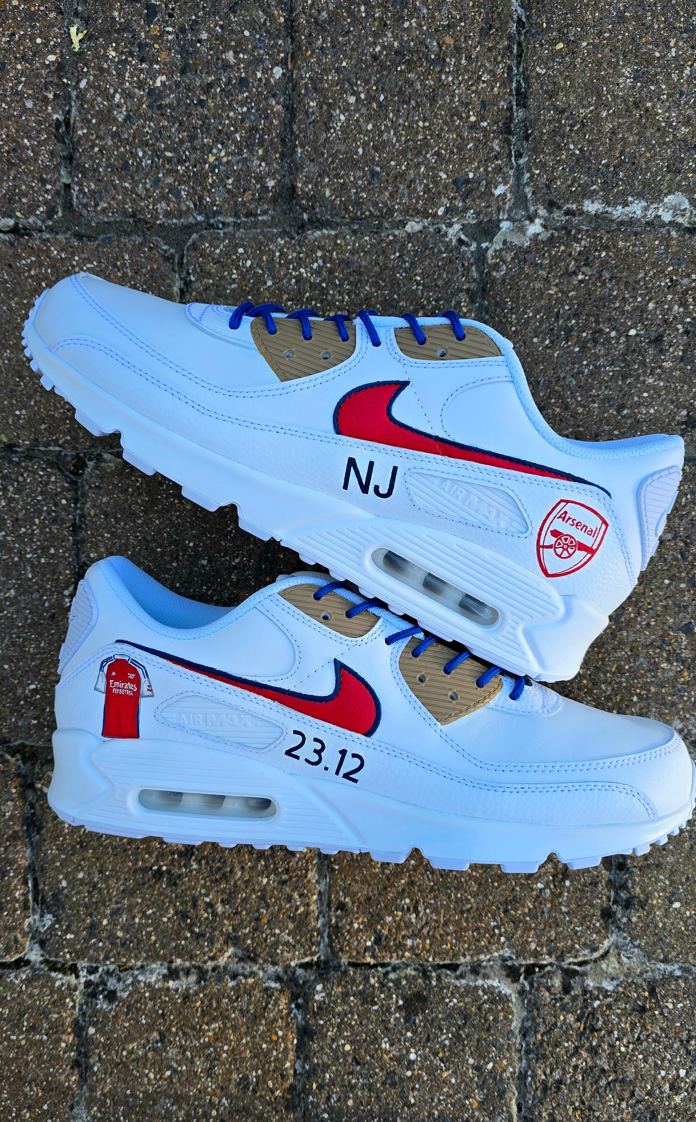 Custom hand-painted Nike Air Max sneakers featuring premium leather construction with intricate football club-themed artwork. Includes vibrant team colors, detailed logos, and personalizable options like initials, numbers, or dates. Waterproof and scratch-resistant for long-lasting wear. Ideal for sports fans, sneaker collectors, and as unique custom gifts. Designed with professional craftsmanship, blending fashion, comfort, and team pride.

