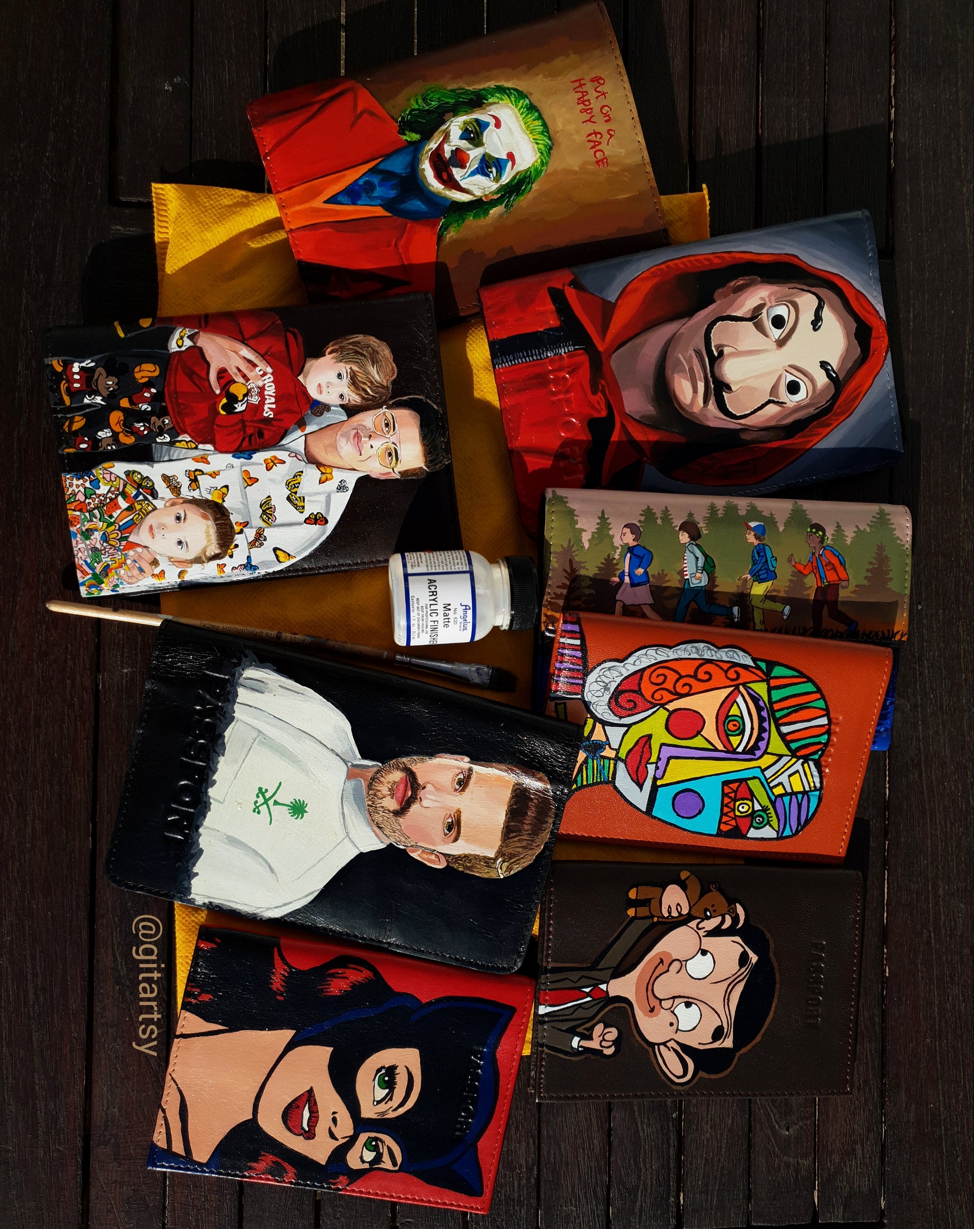 A hand-painted leather wallet featuring a custom portrait of a person, pet, or loved one. The painting is detailed, colourful, and made using premium-quality waterproof leather paints. Ideal for gifting or personal keepsakes, this wallet showcases artistic craftsmanship and premium leatherwork.

