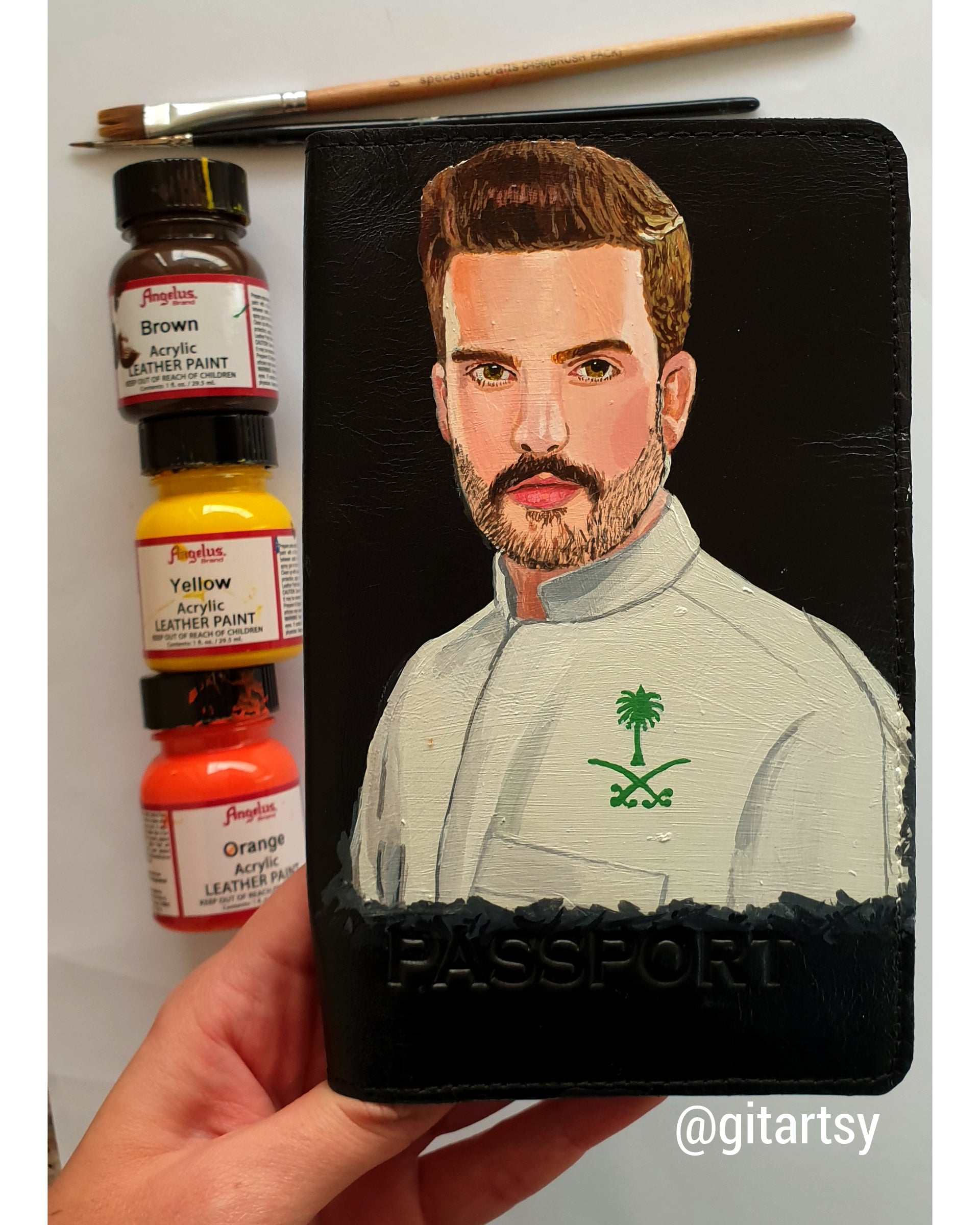 A hand-painted leather wallet featuring a custom portrait of a person, pet, or loved one. The painting is detailed, colourful, and made using premium-quality waterproof leather paints. Ideal for gifting or personal keepsakes, this wallet showcases artistic craftsmanship and premium leatherwork.

