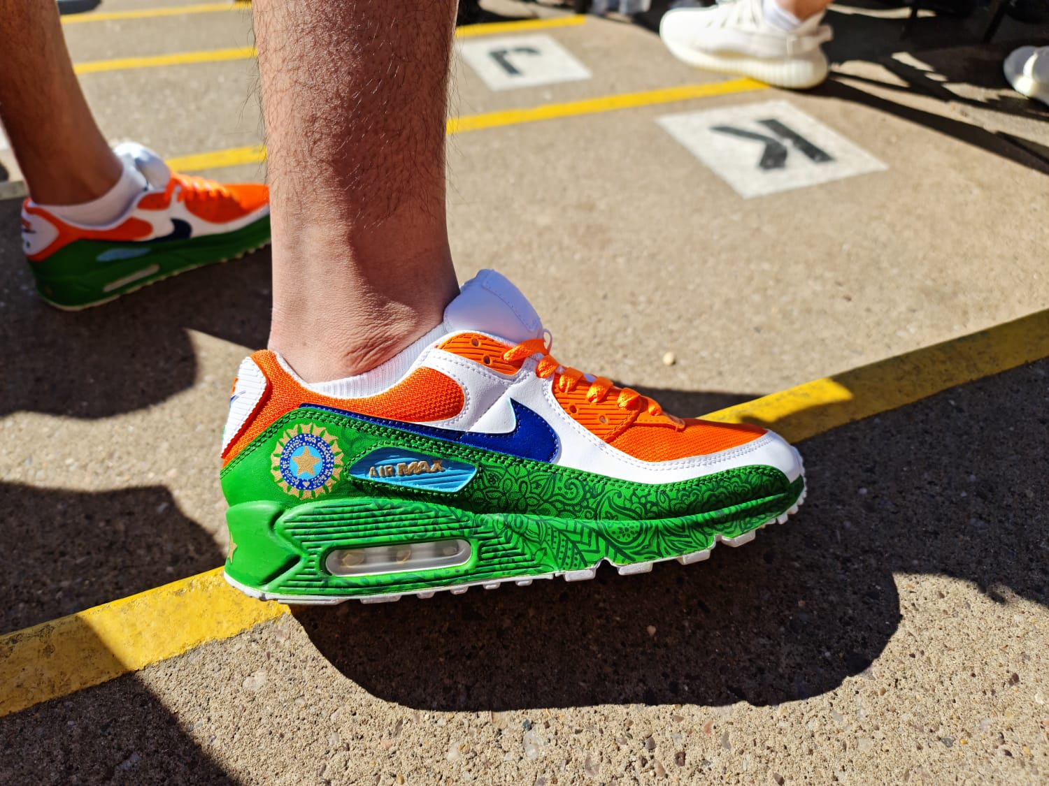 Custom Painted Nike Air Max 90 Custom Nike Air Max 90/Custom