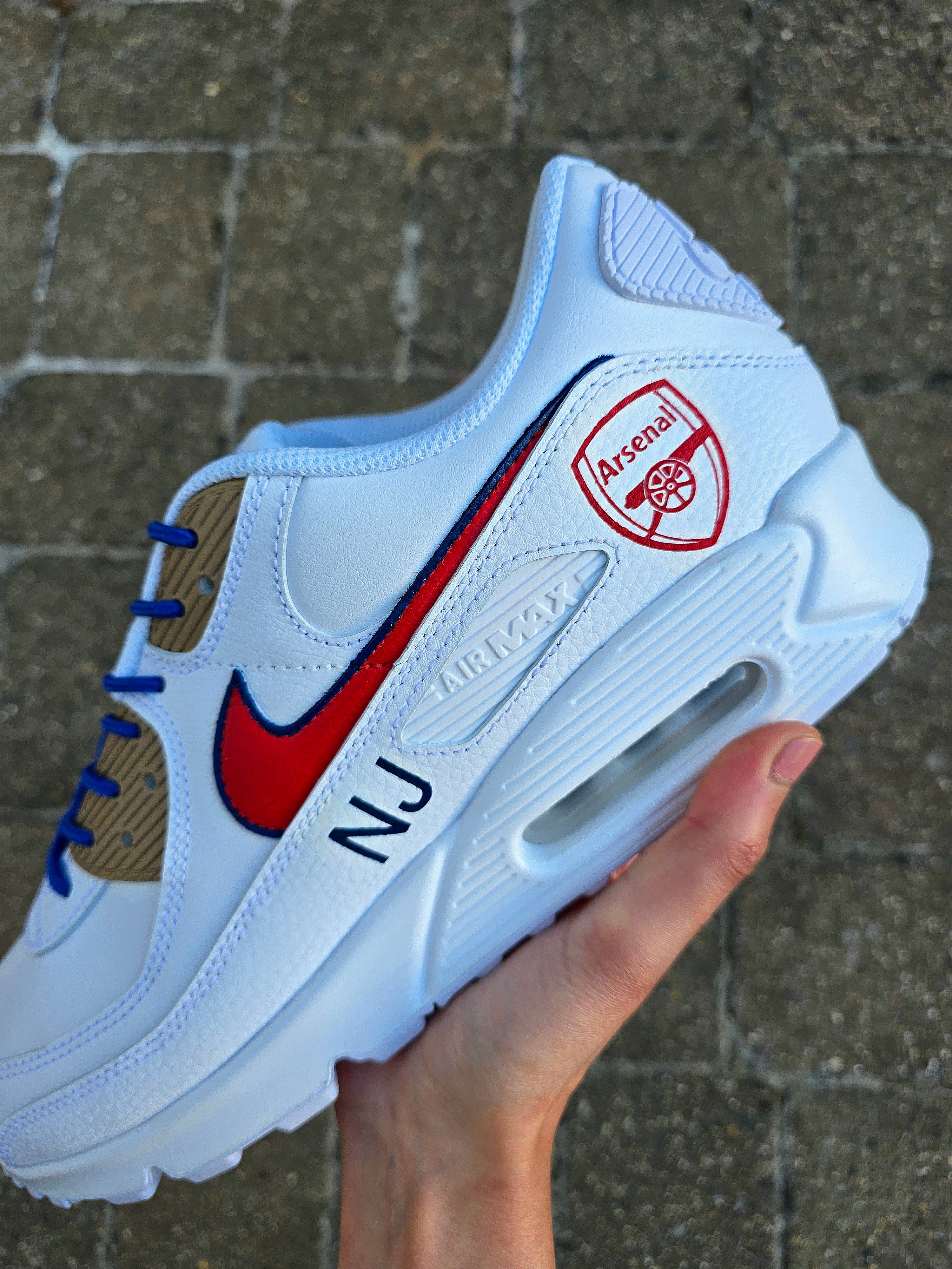 Custom hand-painted Nike Air Max sneakers featuring premium leather construction with intricate football club-themed artwork. Includes vibrant team colors, detailed logos, and personalizable options like initials, numbers, or dates. Waterproof and scratch-resistant for long-lasting wear. Ideal for sports fans, sneaker collectors, and as unique custom gifts. Designed with professional craftsmanship, blending fashion, comfort, and team pride.

